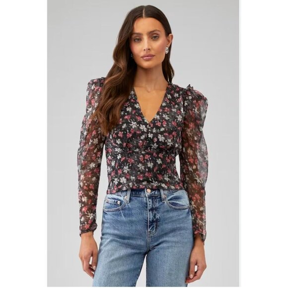 NEW ASTR The Label Beverly Black Floral Puff sleeve top NWT - Size XS - Picture 1 of 7